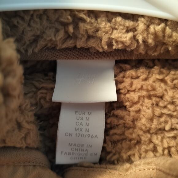 4481) H&M Camel Half Snaps Button Teddy Fleece Jacket Medium - Picture 7 of 8